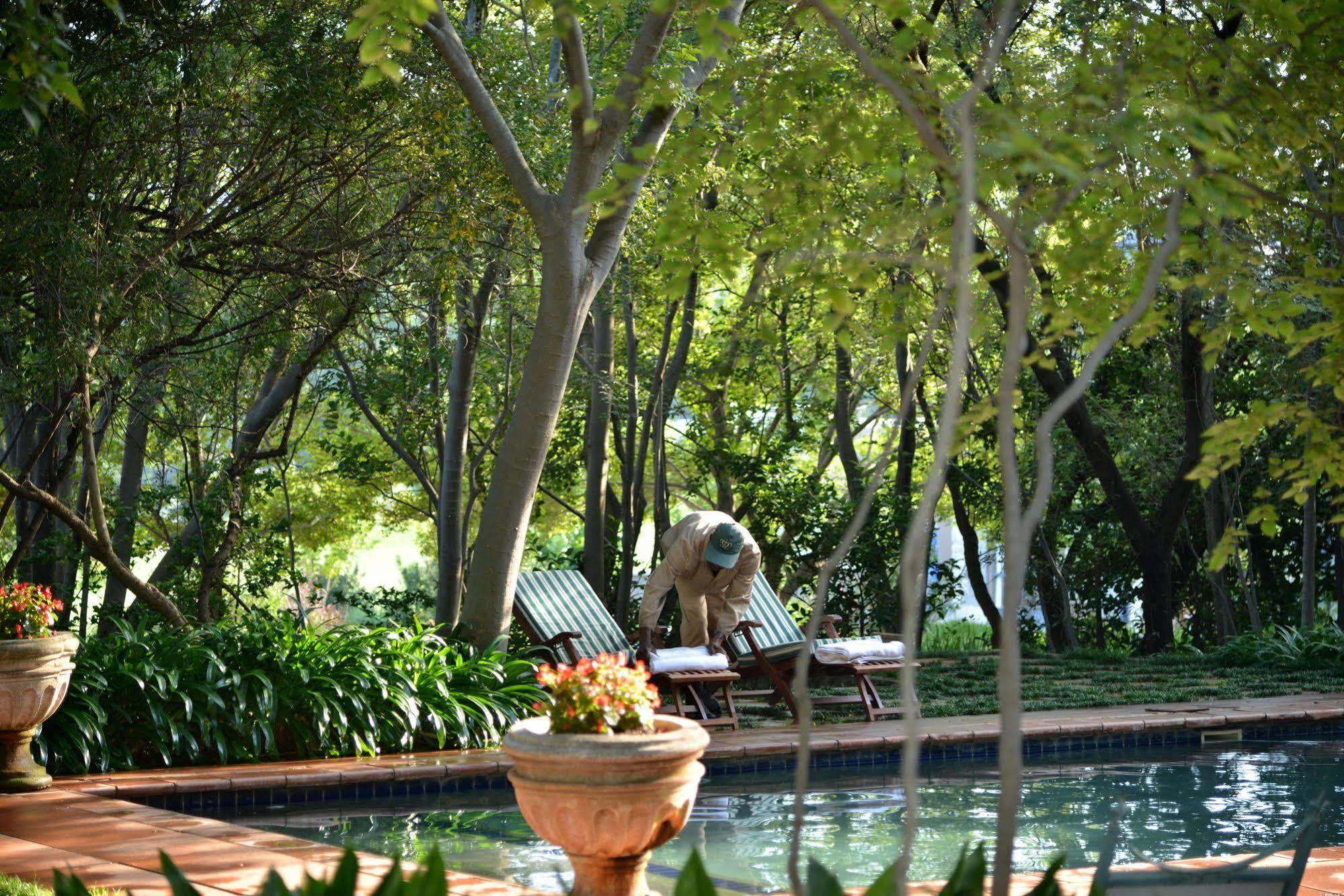 De Hoek Country Hotel Magaliesburg Exterior foto